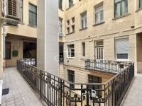 Eladó lakás (téglaépítésű) Budapest V. kerület, 83m2