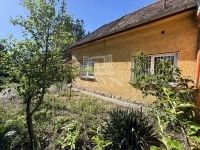 Eladó családi ház Budapest III. kerület, 130m2