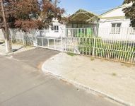 Eladó ipari terület Budapest XV. kerület, 2588m2