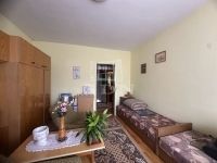 Lesenceistvánd Családi ház