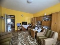 Lesenceistvánd Családi ház