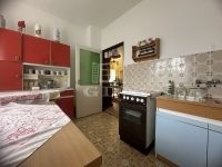 Lesenceistvánd Családi ház