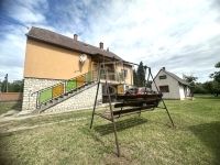 Lesenceistvánd Családi ház