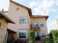 Eladó családi ház Sárvár, 409m2