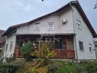 For sale semidetached house Pécel, 240m2