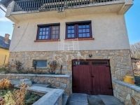 For sale family house Pécel, 251m2