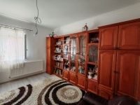 Isaszeg Family House
