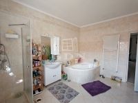 Isaszeg Lakás (téglaépítésű)