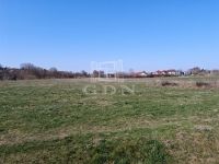 Eladó telek Pécel, 3762m2