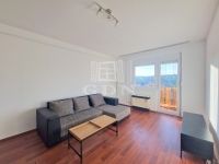 Zalaegerszeg Lakás (csúsztatott zsalu)