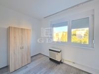 Zalaegerszeg Lakás (csúsztatott zsalu)