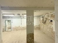 Gellénháza Raktár