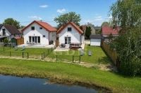 Продается частный дом Lipót, 78m2