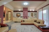 Kápolnásnyék Családi ház