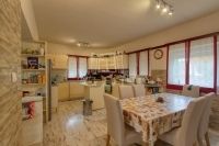 Kápolnásnyék Családi ház