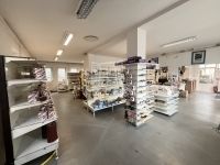 Eladó üzlethelyiség Törökbálint, 162m2