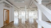 出租 办公室 Budapest, IX. 市区, 206m2