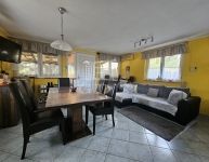Eladó családi ház Diósd, 103m2