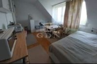 Budapest X. kerület Lakás (csúsztatott zsalu)