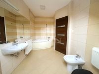 Kaposvár Lakás (téglaépítésű)