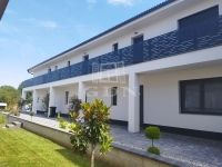 Komárom Lakás (téglaépítésű)