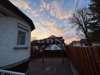 Piliscsév Családi ház