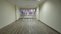 出租 办公室 Győr, 58m2