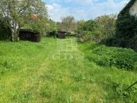 Eladó telek Komárom, 709m2