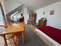 Komárom Lakás (téglaépítésű)