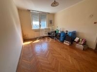 Komárom Lakás (panel)