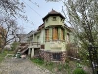 Eladó családi ház Komárom, 156m2