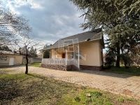 Eladó családi ház Komárom, 80m2