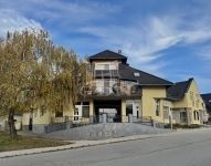 Eladó üzlethelyiség Polgárdi, 79m2