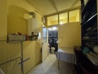 Polgárdi Üzlethelyiség