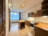 Eladó lakás (téglaépítésű) Székesfehérvár, 56m2