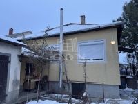 Magyaralmás Családi ház