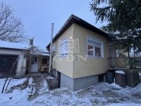 Magyaralmás Családi ház