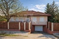 Úrhida Családi ház