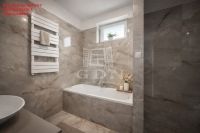 Úrhida Családi ház