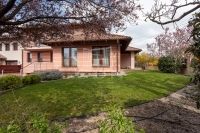 Eladó családi ház Székesfehérvár, 270m2