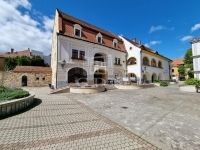 Miete büro Székesfehérvár, 108m2