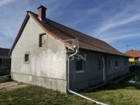 Eladó családi ház Soponya, 73m2