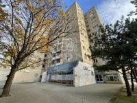 închiriere locuinta (panel) Székesfehérvár, 56m2
