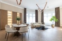 Eladó lakás (téglaépítésű) Budapest VII. kerület, 98m2