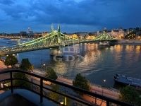Eladó lakás (téglaépítésű) Budapest V. kerület, 95m2