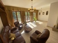 Eladó családi ház Budapest II. kerület, 218m2