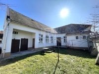 For sale family house Jászfényszaru, 195m2