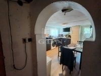 Eladó családi ház Monor, 64m2