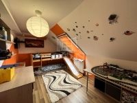 Csévharaszt Sorház