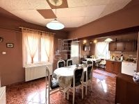 Eladó családi ház Úri, 111m2